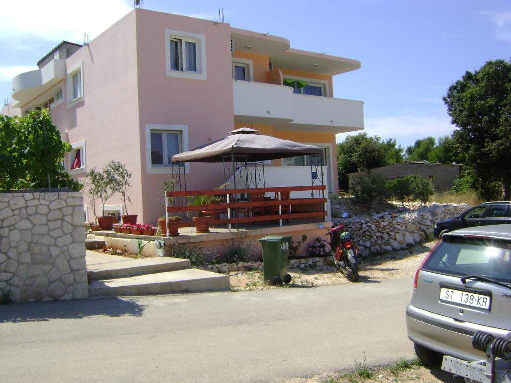 Apartment Tomo *