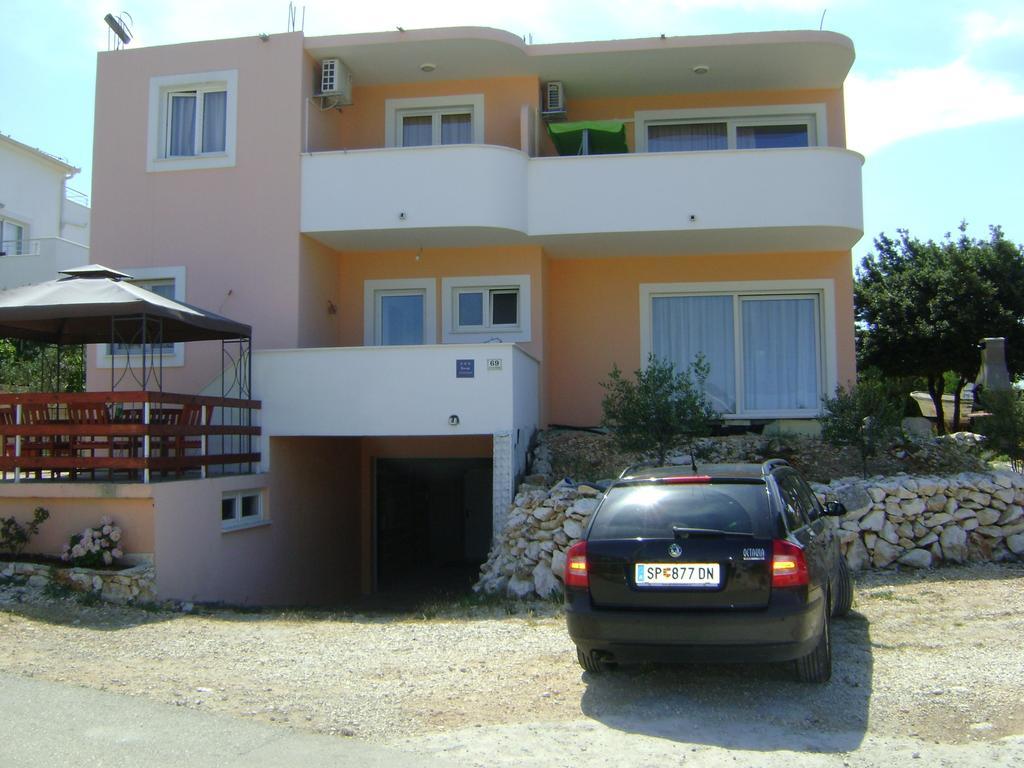 Apartment Tomo